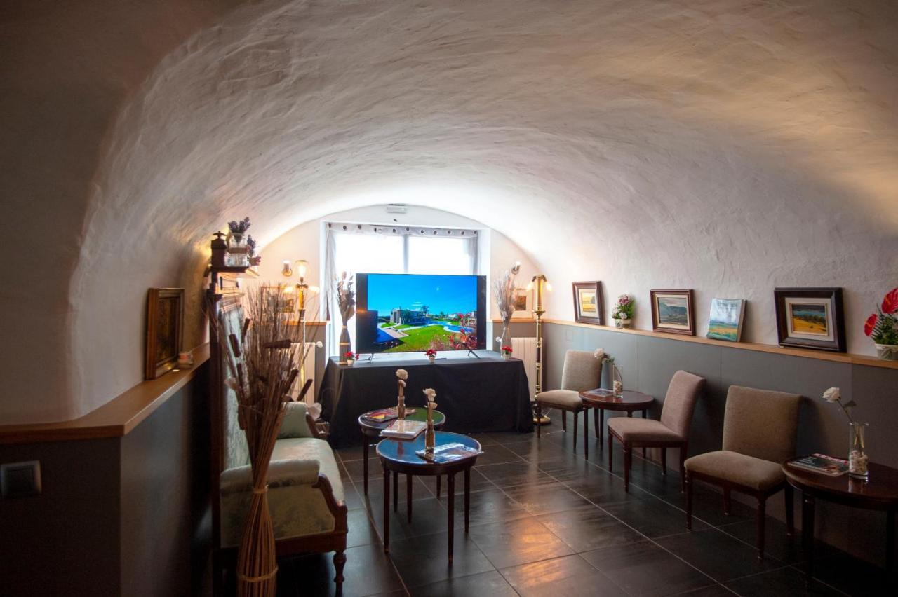 Hotel Aires De L'Emporda Vilacolum Eksteriør billede